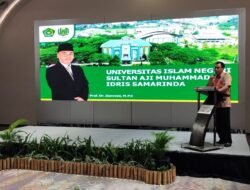 Prof. Zamroni Dorong Implementasi “Kurikulum Cinta” di Konferensi Antarbangsa Islam Borneo Pontianak