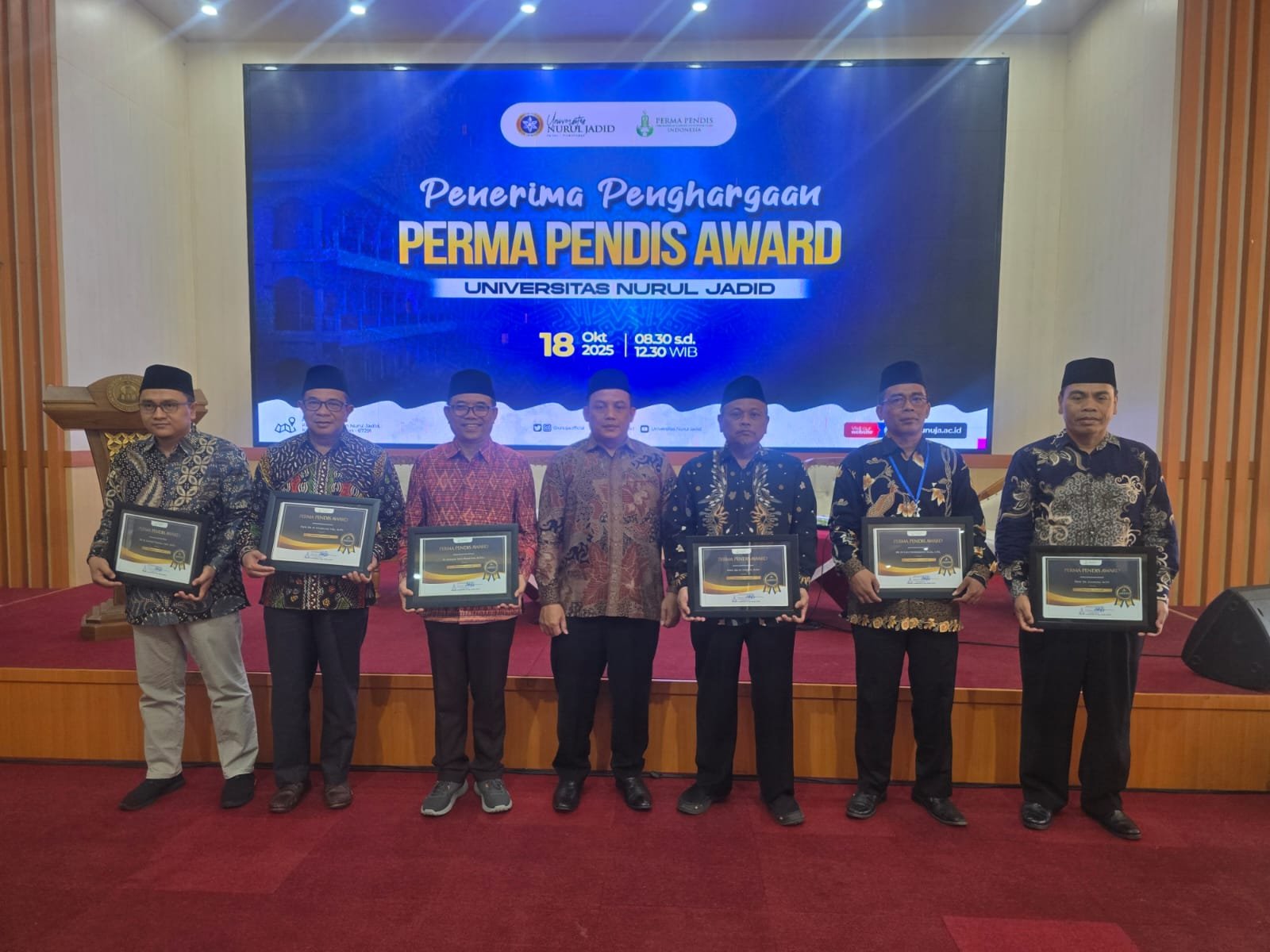 Foto : Prof. Dr. Zamroni, M.P.d Mewakili UIN Sultan Aji Muhammad Idris Samarinda Dalam Acara Internasional Coference Universitas Nurul Jadid/Lensakata.co