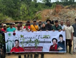 Ananda Emira Moeis Bagikan Puluhan Ribu Bibit Pohon Buah di Bukuan, Dorong Kepedulian Lingkungan Warga