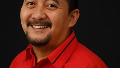 Ketua DPC PDI Perjuangan Samarinda Bagikan 790 Nasi Kotak Peringati HUT ke-79 Megawati